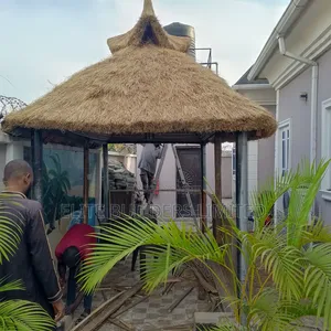Round Stable Bush Bar Gazebo Hut in Lagos