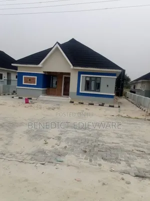 3bdrm Bungalow in Peak Park Estate, Awoyaya for rent