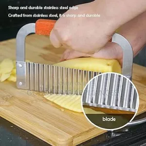 Crinkle Cutter / Wavy Chopper Knife