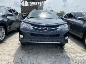 Toyota RAV4 Limited 4dr SUV AWD (2.5L 4cyl 6A) 2014 Black