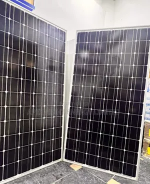 300watts Canadian Solar Panel