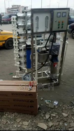 8 Membrane Reverse Osmosis Machine