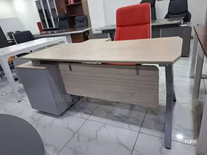 1.6 Metres Executive Office Table With Extension Drawer