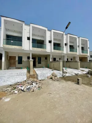 2bdrm Townhouse/Terrace in Lekki for sale