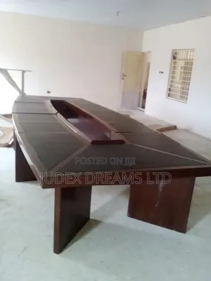10 Seaters Conference Table