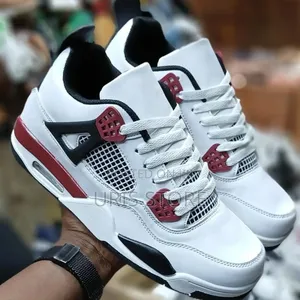 Unisex Quality Casual Footwear