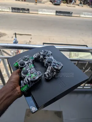 Sony Playstation 3, 2 Controllers