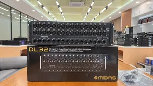 Midas Dl32 Stage Box With 32 Midas Mic Preamps