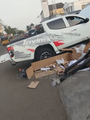 Body Tape Stickers for Hilux and L200 Mitsubishi