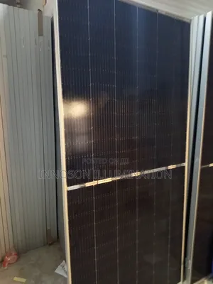 700w Solar Panels