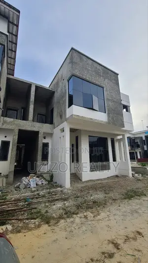 3bdrm Townhouse/Terrace in Abijo Gra for Sale