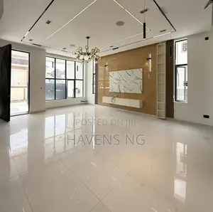 4bdrm Duplex in Ikota for sale