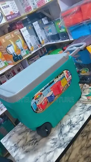 36l Cooler With Wheels