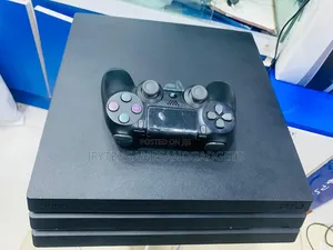 Playstation 4 Pro 1tb With 1 Controller and Accessories