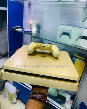 Uk Used Playstation 4 Slim 500gb With 1 Pad