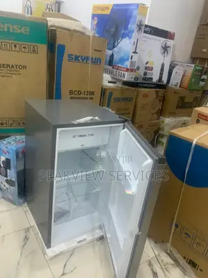 Big Cooling in a Small Package : Hisense 121l Refrigerator