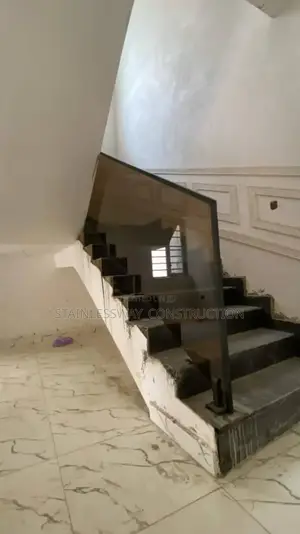 Clearglass Railings*