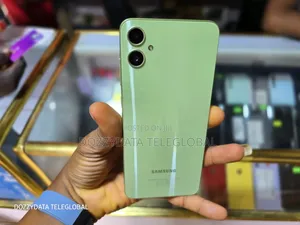 Samsung Galaxy A05 64 GB