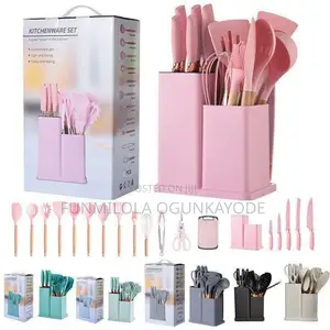 Silicone Spoon Set With Chopping Board 19000
