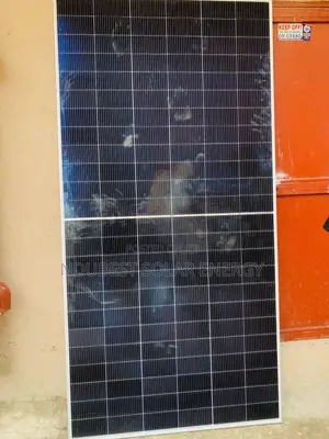 600w Canadian Solar Panels