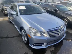 Mercedes-Benz E350 Base 4Matic Sedan AWD (3.5L 6cyl 7A) 2013 Blue