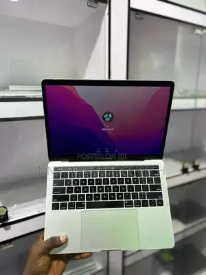 Laptop Apple MacBook Pro 2019 16GB Intel Core I5 SSD 256GB