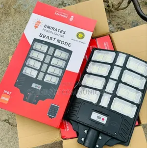 3000wts Emirates Solar Street Light Is Available