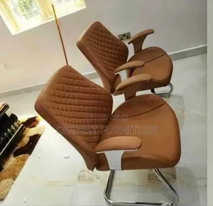 Standard Executive Chair for Visitors