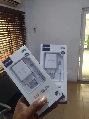 Single U Travel Charger Kit
