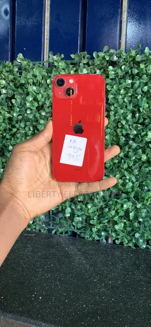 Apple iPhone 13 128 GB Red