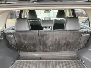 Toyota RAV4 XLE AWD 2020 Black