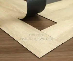 Quality Vinyl Tiles for Floor