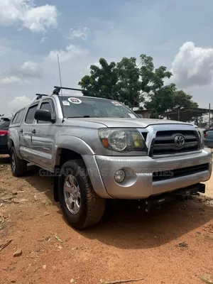 Toyota Tacoma Double Cab V6 Automatic 2010 Silver