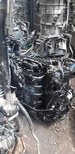 Land Rover Range Rover Jaguar 2010 Model Engine Hse
