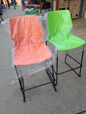 High Metal Leg Bar Stool