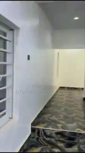 Furnished 5bdrm Duplex in Ogba for sale