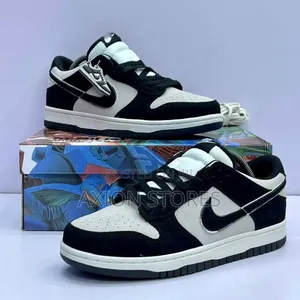 Nike Air Force Fashion Sneakers
