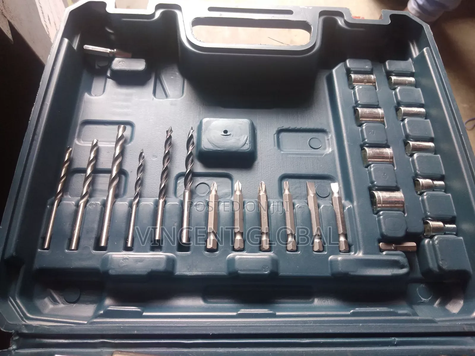 Bosch 48v Drill/Screw Machine