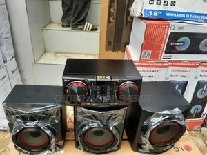 Lg X Boom 720w