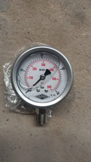 Pressure Gauge With Oil