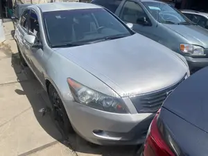 Honda Accord Sedan EX 2010 Silver