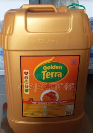 Golden Terra Cooking Oil. (Olajay Store in Owode-Onirin. Lagos)