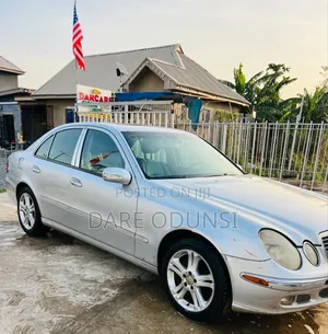 Mercedes-Benz E350 Base 4Matic Sedan AWD (3.5L 6cyl 5A) 2006 Silver