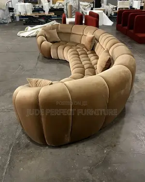 High Specious Modern Quality 5 Seater Sofa Chair