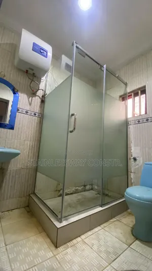 Luminous Shower Glass Cubicle