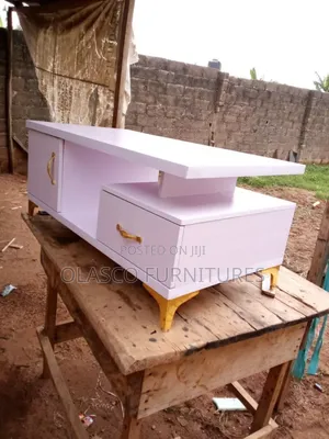 Center Table Available for Instantly Pick Up