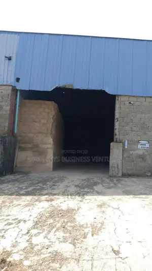Warehouse of 6479sqm