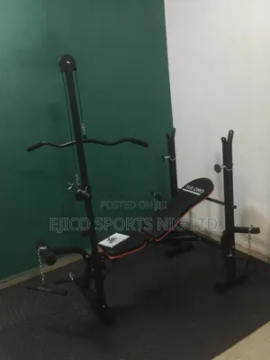 Brand New Weight Bench With Latpull ( Only Bench