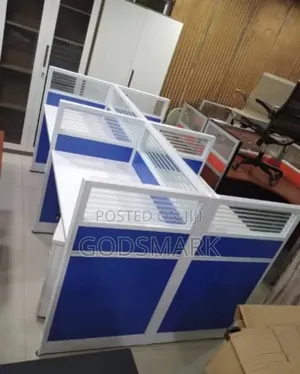 Workstation 4 Partitions for Staff Use