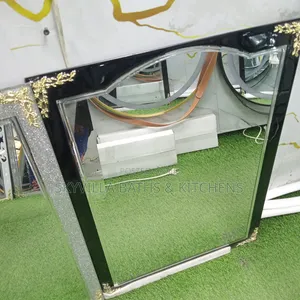 Plain Mirrors